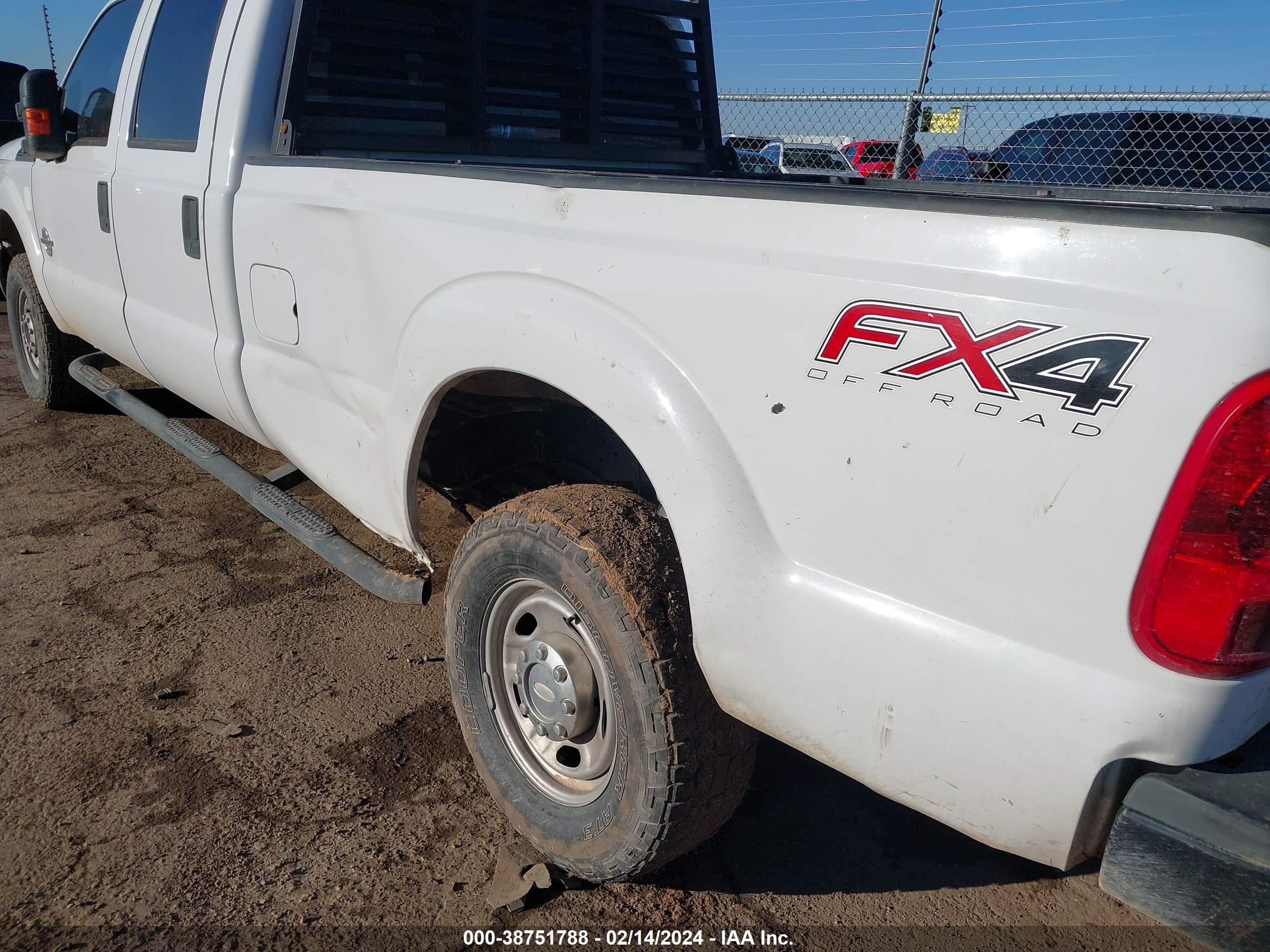 Photo 5 VIN: 1FT7W2BTXFEA76465 - FORD F250 