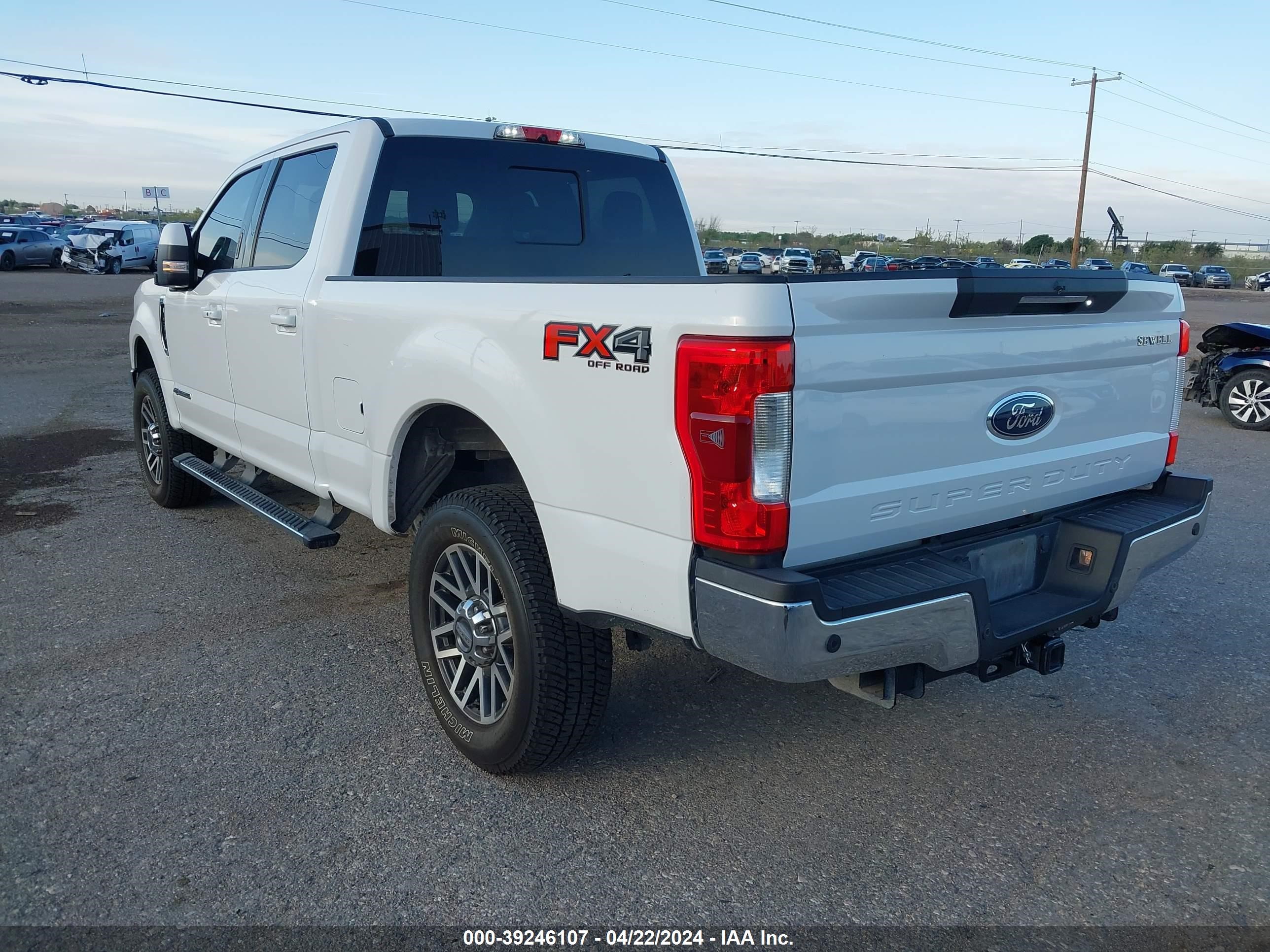 Photo 2 VIN: 1FT7W2BTXHEE02011 - FORD F250 