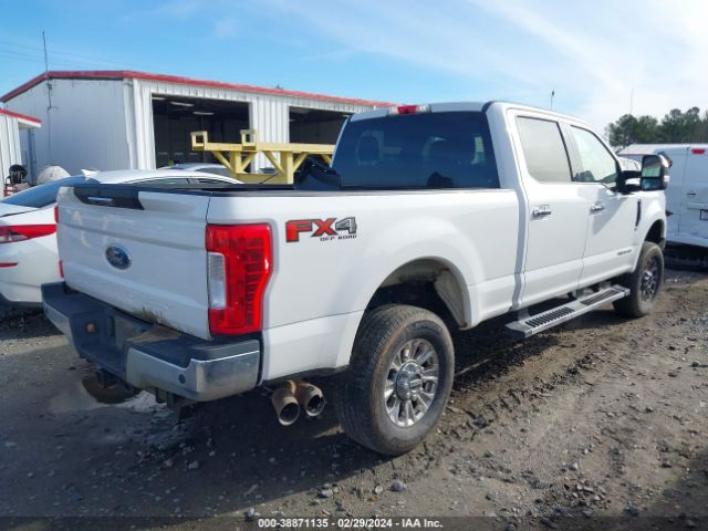 Photo 3 VIN: 1FT7W2BTXHEE12117 - FORD F-250 