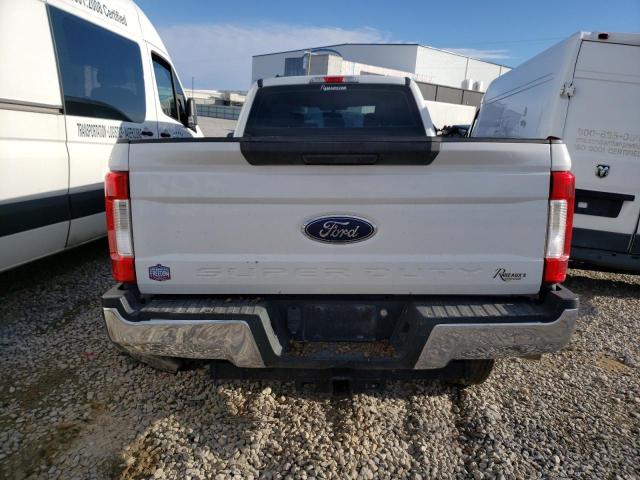 Photo 5 VIN: 1FT7W2BTXHEE45862 - FORD F250 SUPER 