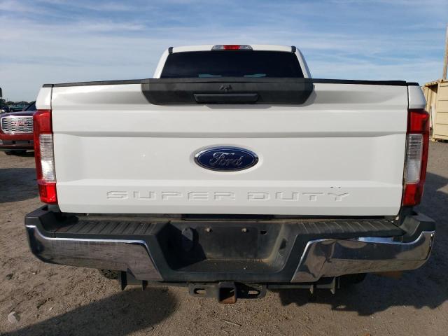 Photo 5 VIN: 1FT7W2BTXHEE85813 - FORD F250 