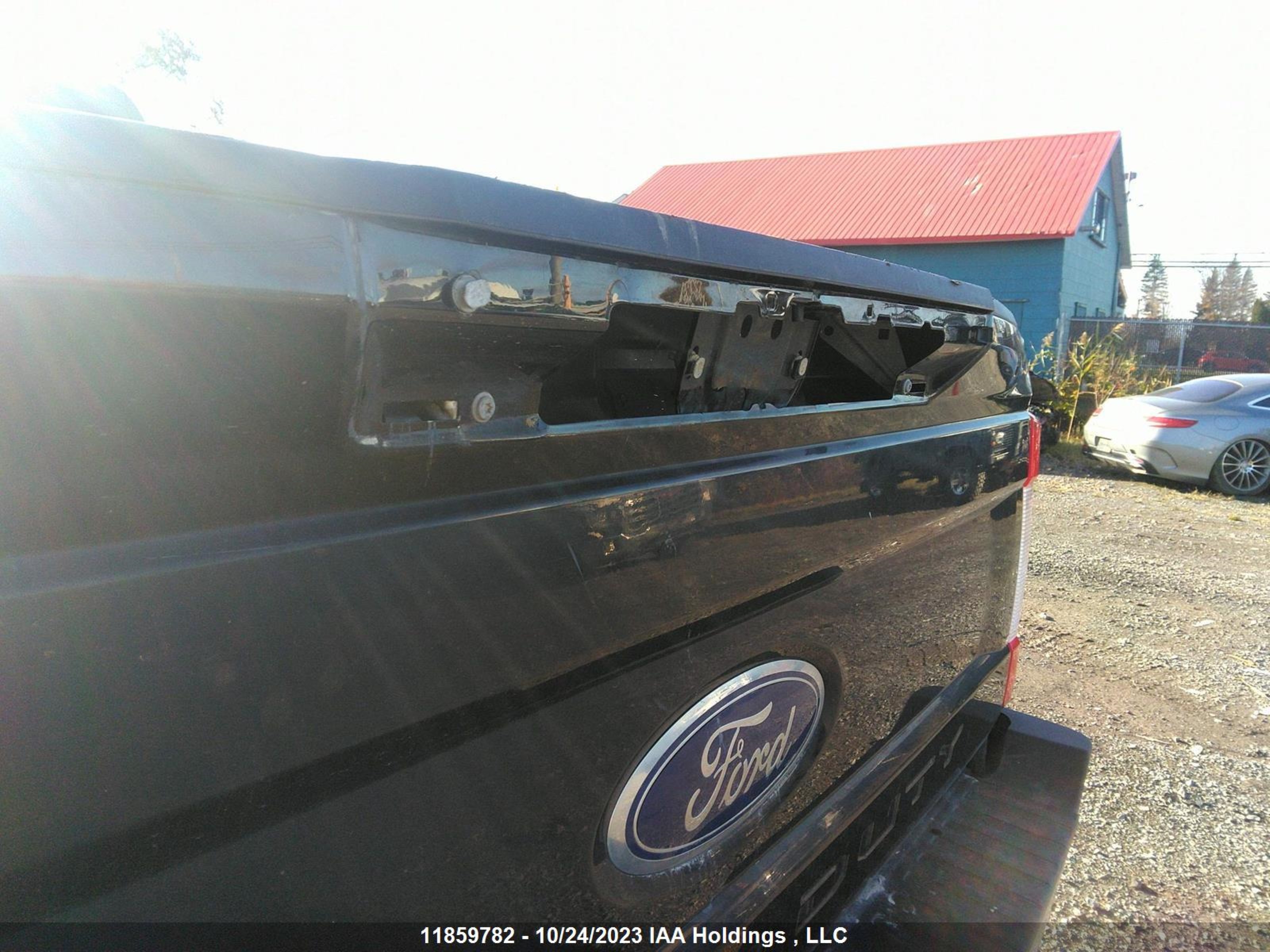 Photo 5 VIN: 1FT7W2BTXJEC00534 - FORD F250 