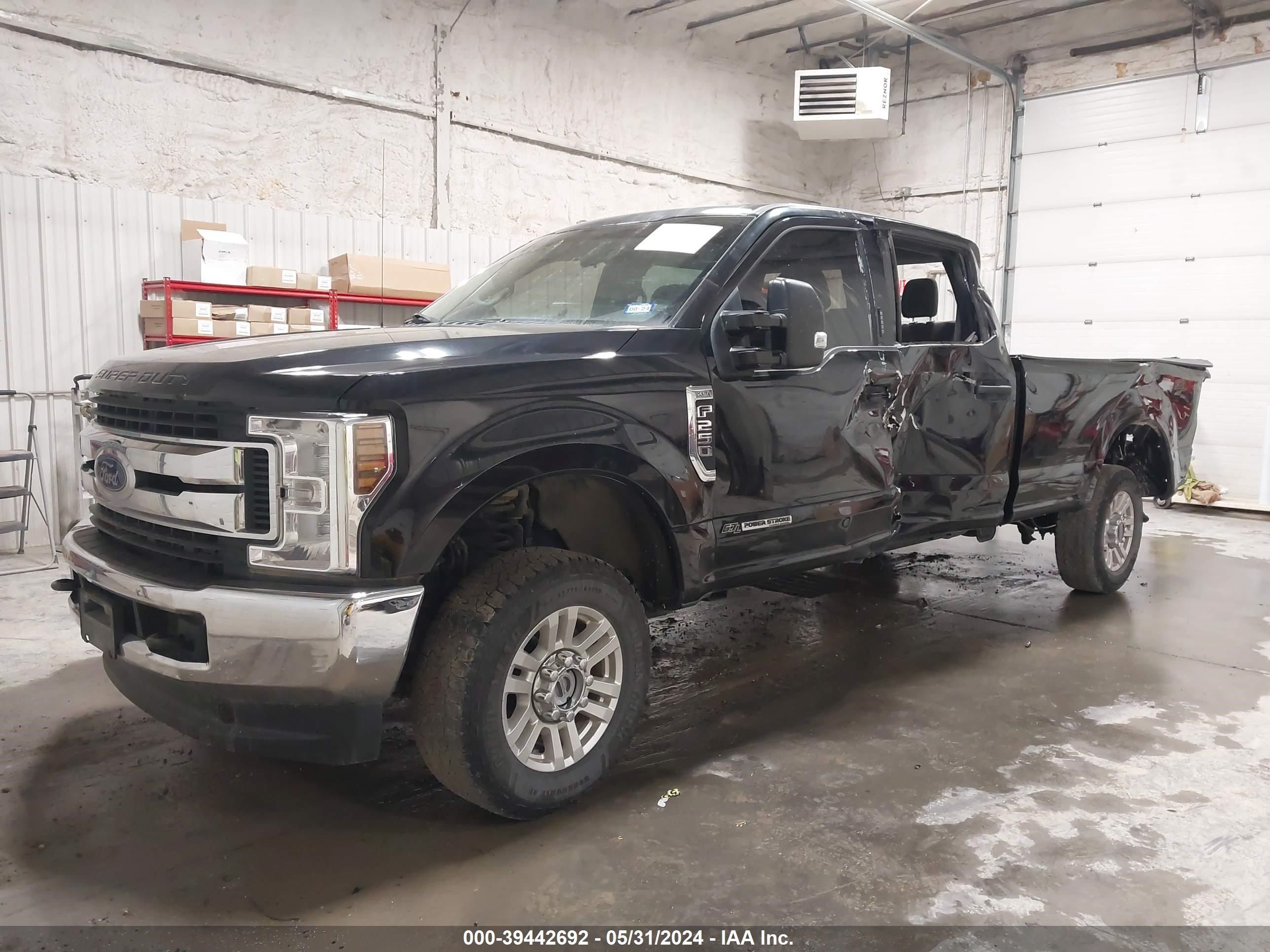 Photo 1 VIN: 1FT7W2BTXKEC10675 - FORD F250 