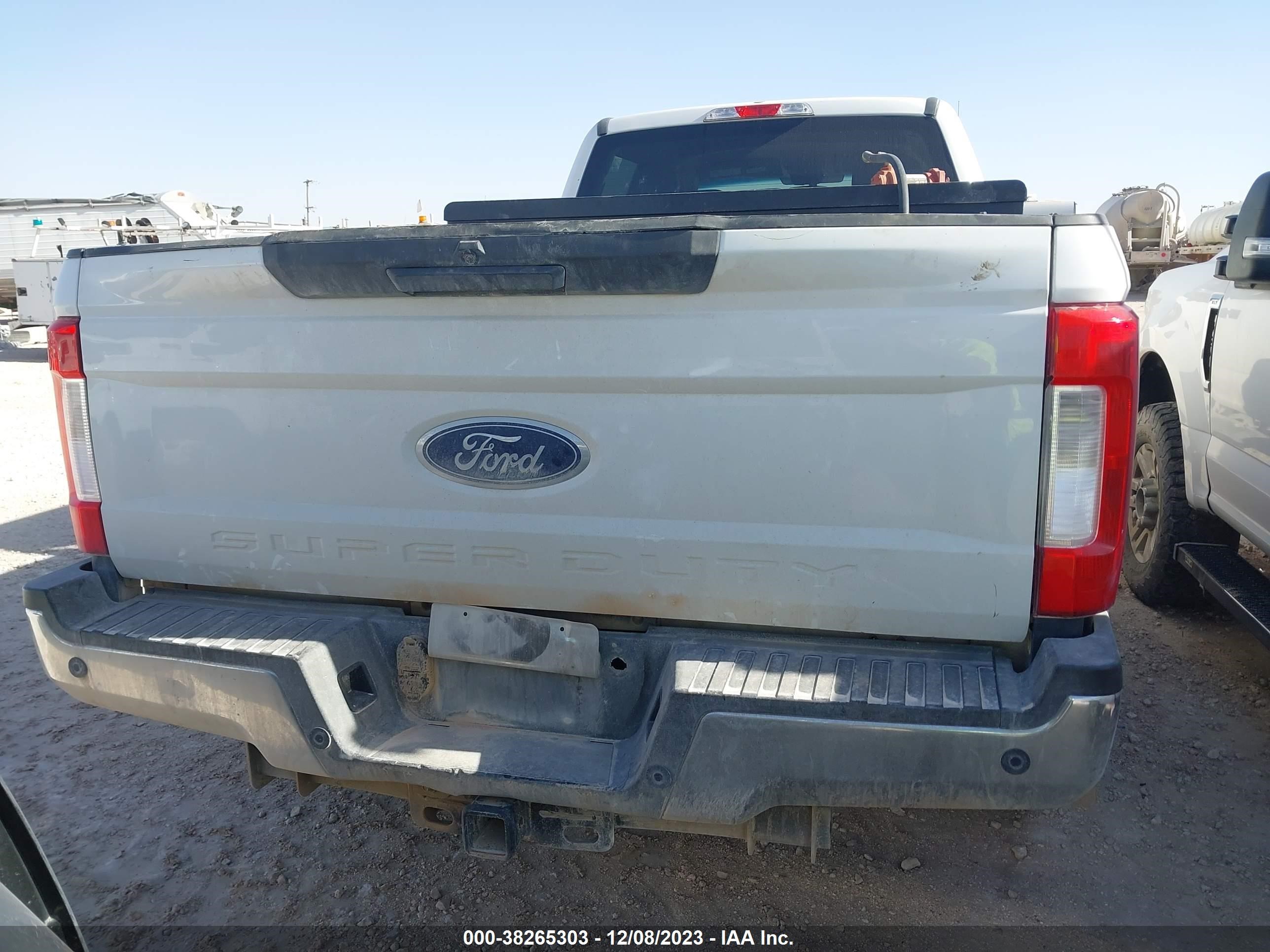 Photo 15 VIN: 1FT7W2BTXKEC81097 - FORD F250 