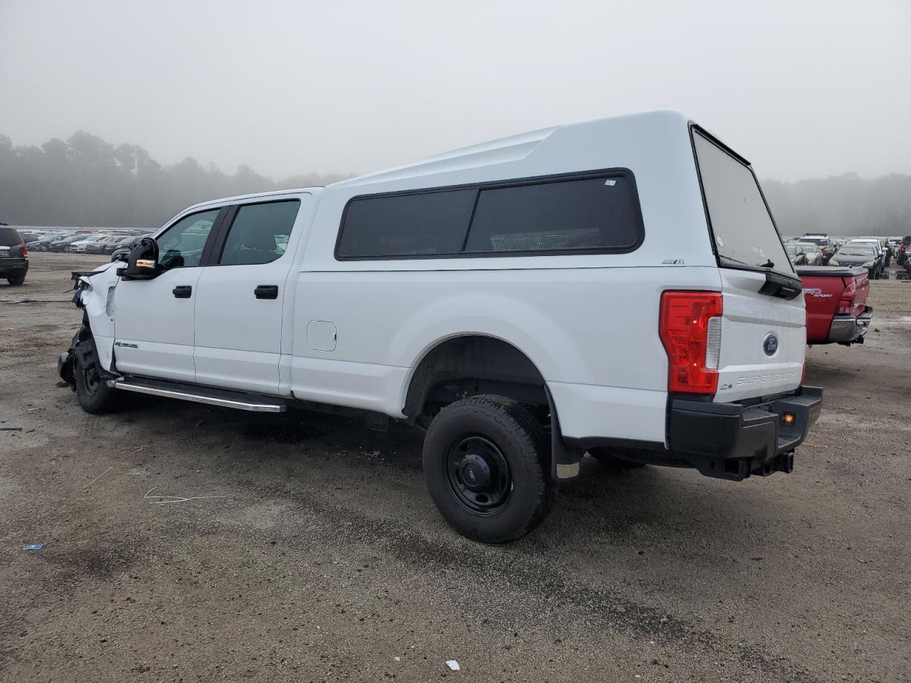 Photo 1 VIN: 1FT7W3AT5JEB74058 - FORD F350 