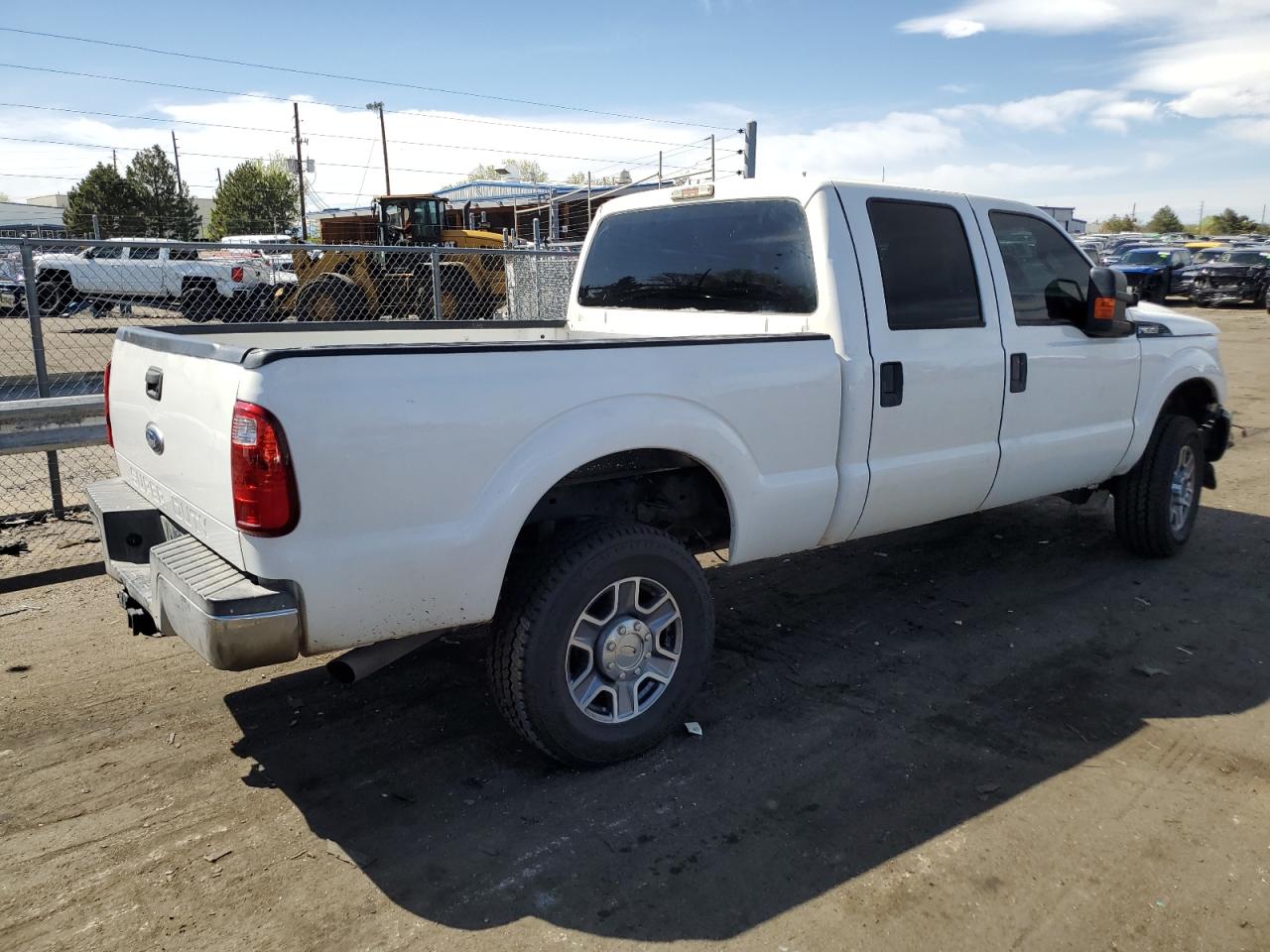 Photo 2 VIN: 1FT7W3B65CEB42657 - FORD F350 