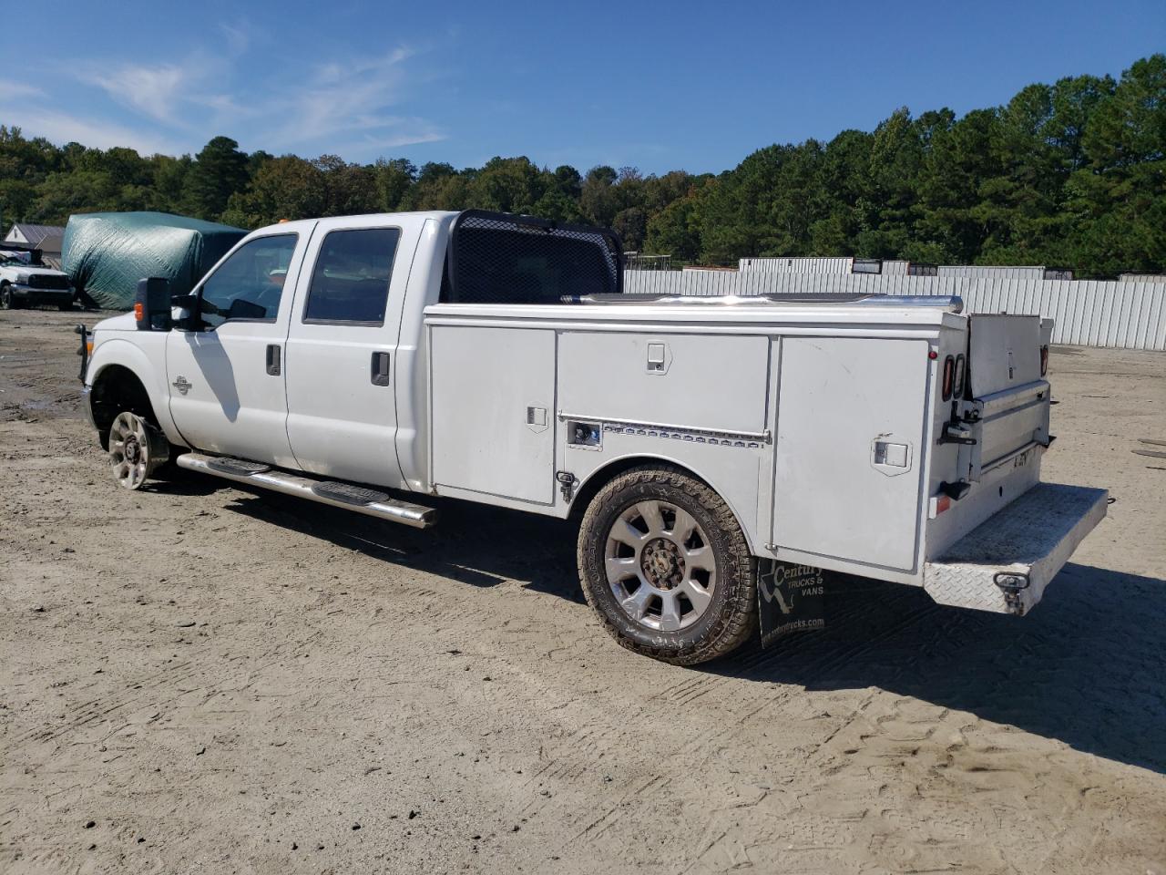 Photo 1 VIN: 1FT7W3BT0BEB89969 - FORD F350 