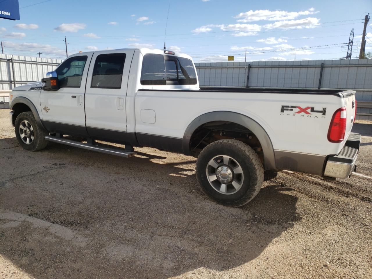 Photo 1 VIN: 1FT7W3BT7BEA99556 - FORD F350 