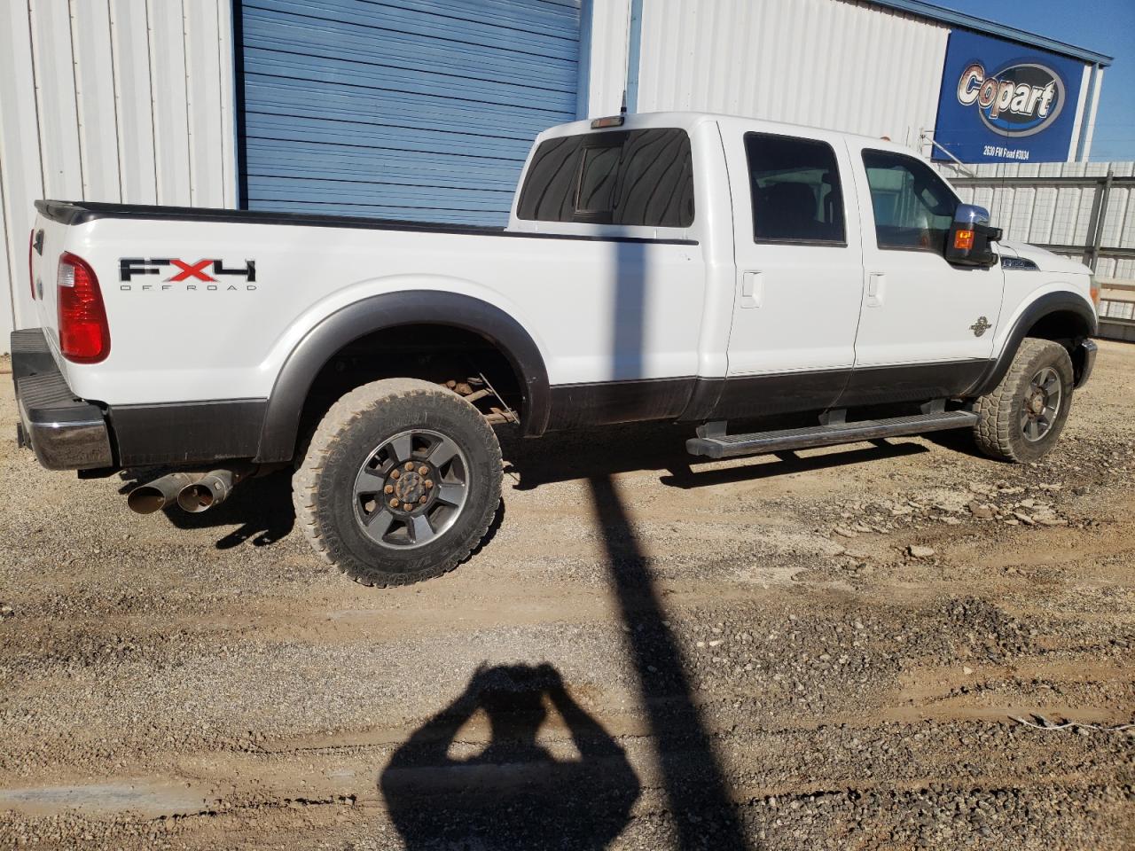 Photo 2 VIN: 1FT7W3BT7BEA99556 - FORD F350 