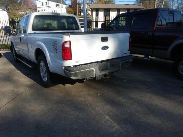 Photo 2 VIN: 1FT7X2A61CEC49813 - FORD F250 SUPER 