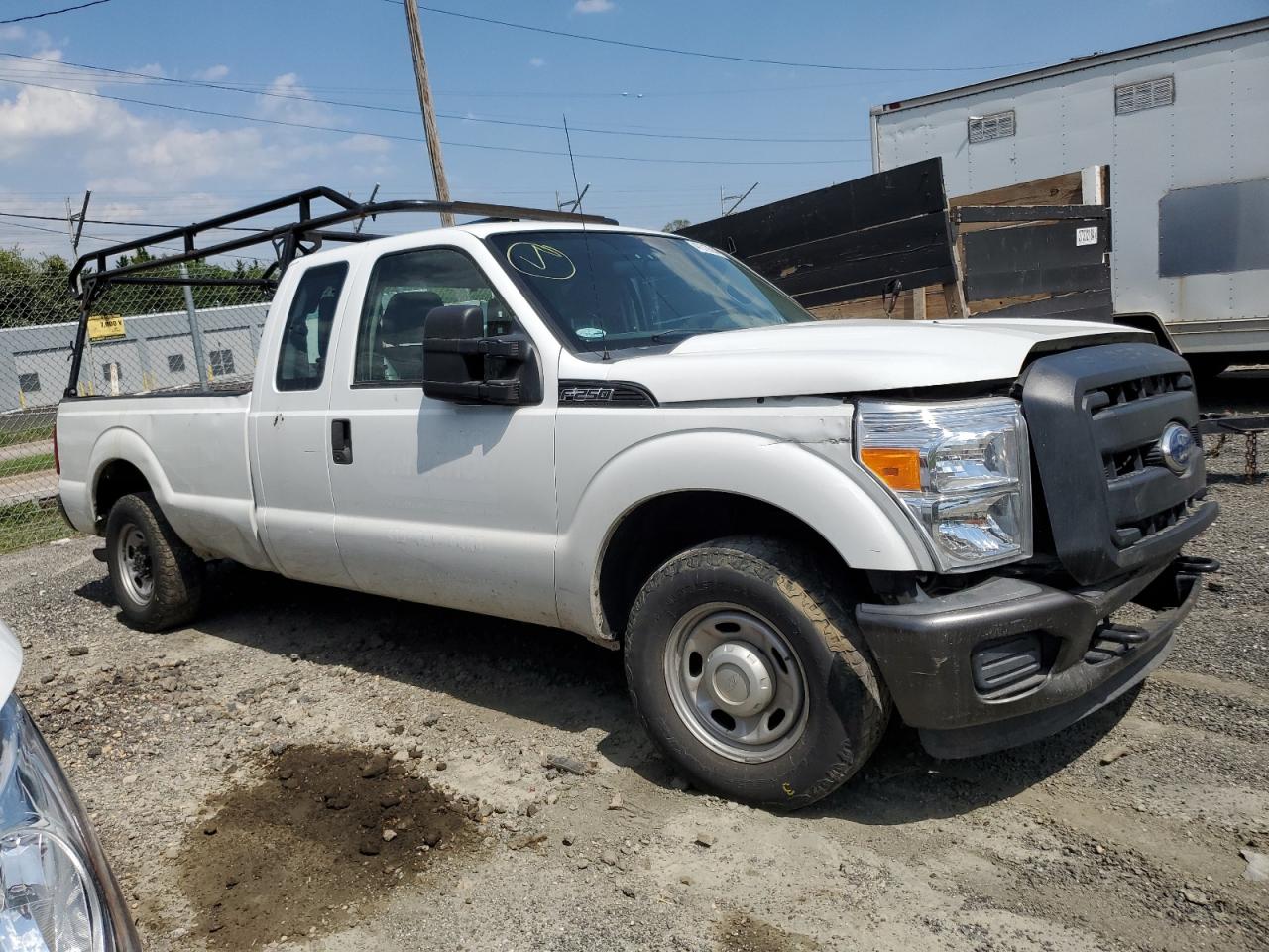 Photo 3 VIN: 1FT7X2A61CEC98011 - FORD F250 