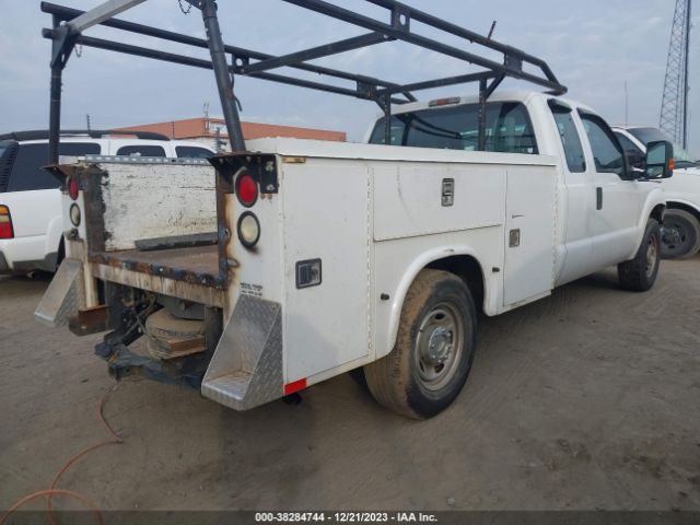 Photo 3 VIN: 1FT7X2A62DEB07407 - FORD F-250 