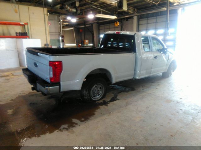 Photo 3 VIN: 1FT7X2A62HEF33815 - FORD F-250 