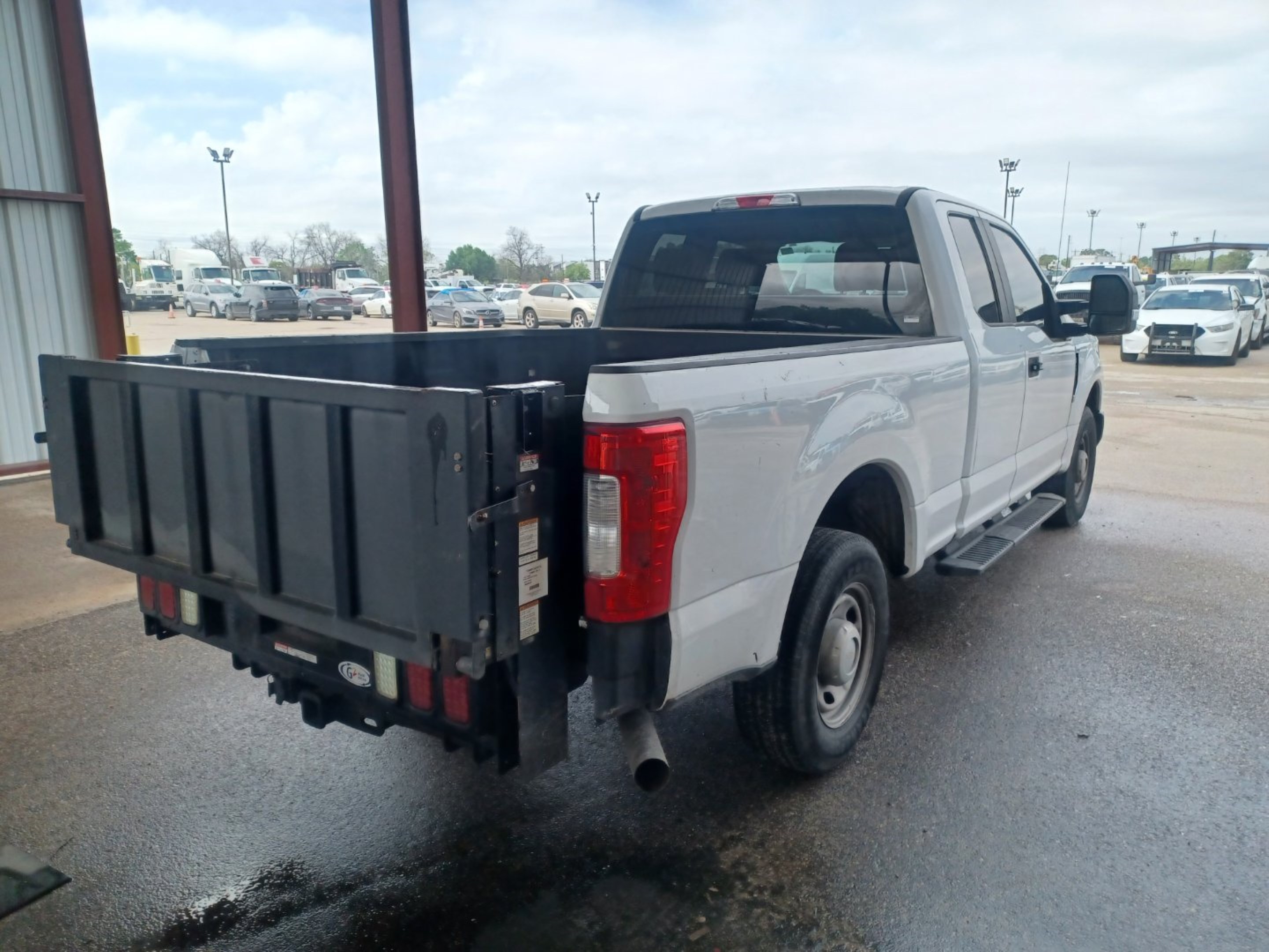 Photo 6 VIN: 1FT7X2A62KEE29462 - FORD F250 