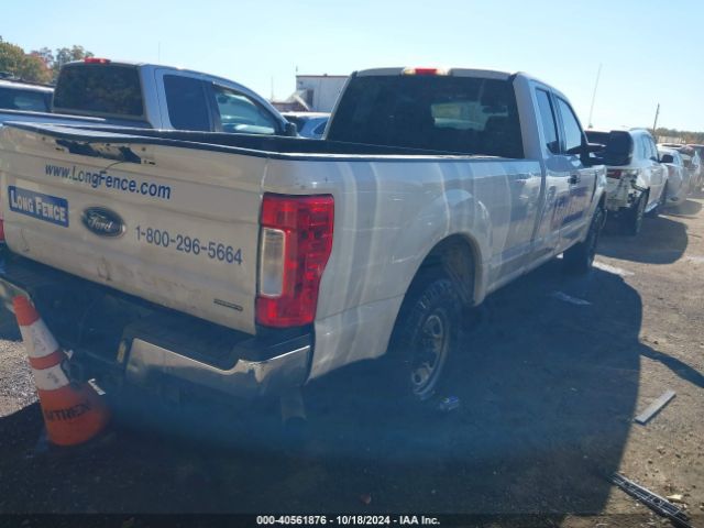 Photo 3 VIN: 1FT7X2A64HEE79613 - FORD F-250 