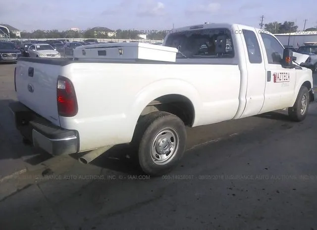 Photo 3 VIN: 1FT7X2A65CEC92339 - FORD SUPER DUTY F-250 