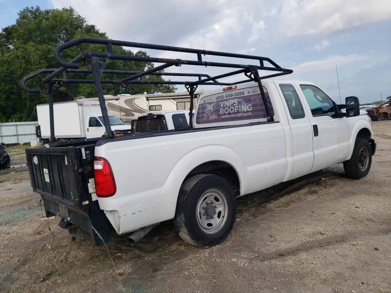 Photo 2 VIN: 1FT7X2A67GEB02658 - FORD F250 