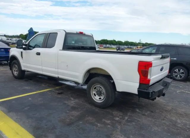 Photo 2 VIN: 1FT7X2A67JEC68444 - FORD F-250 