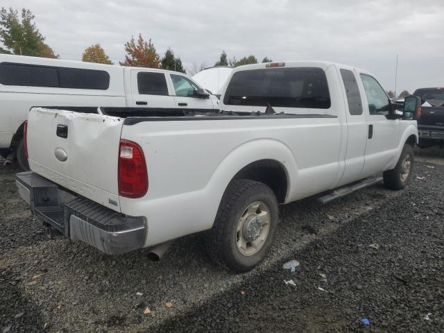 Photo 2 VIN: 1FT7X2A68BEC96996 - FORD F250 