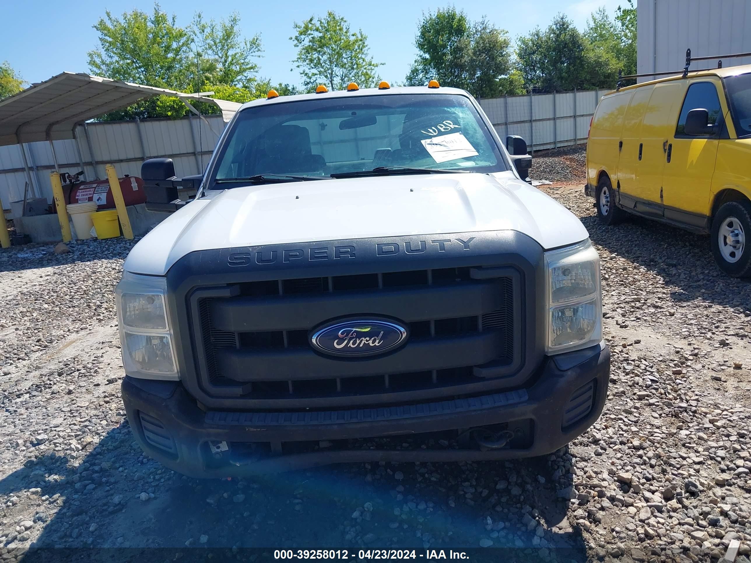 Photo 11 VIN: 1FT7X2A68FEA67675 - FORD F250 