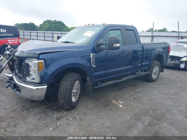 Photo 1 VIN: 1FT7X2A68JEB33988 - FORD F-250 