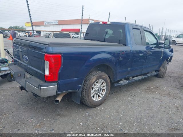 Photo 3 VIN: 1FT7X2A68JEB33988 - FORD F-250 