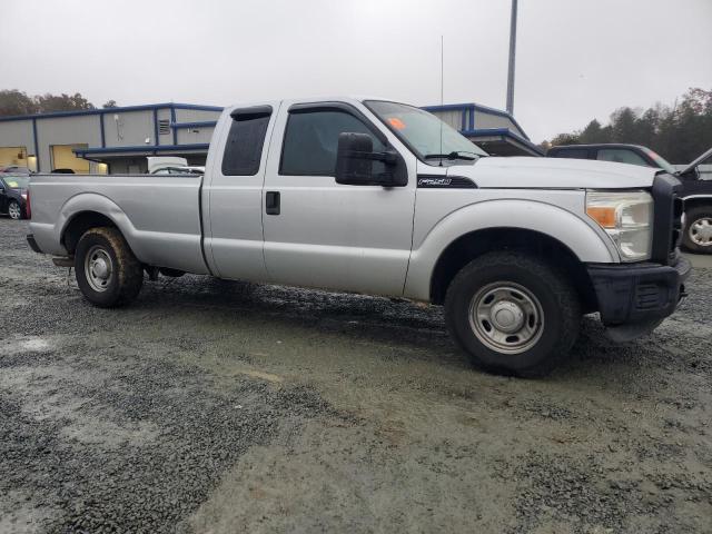 Photo 3 VIN: 1FT7X2A69BEB26338 - FORD F250 SUPER 