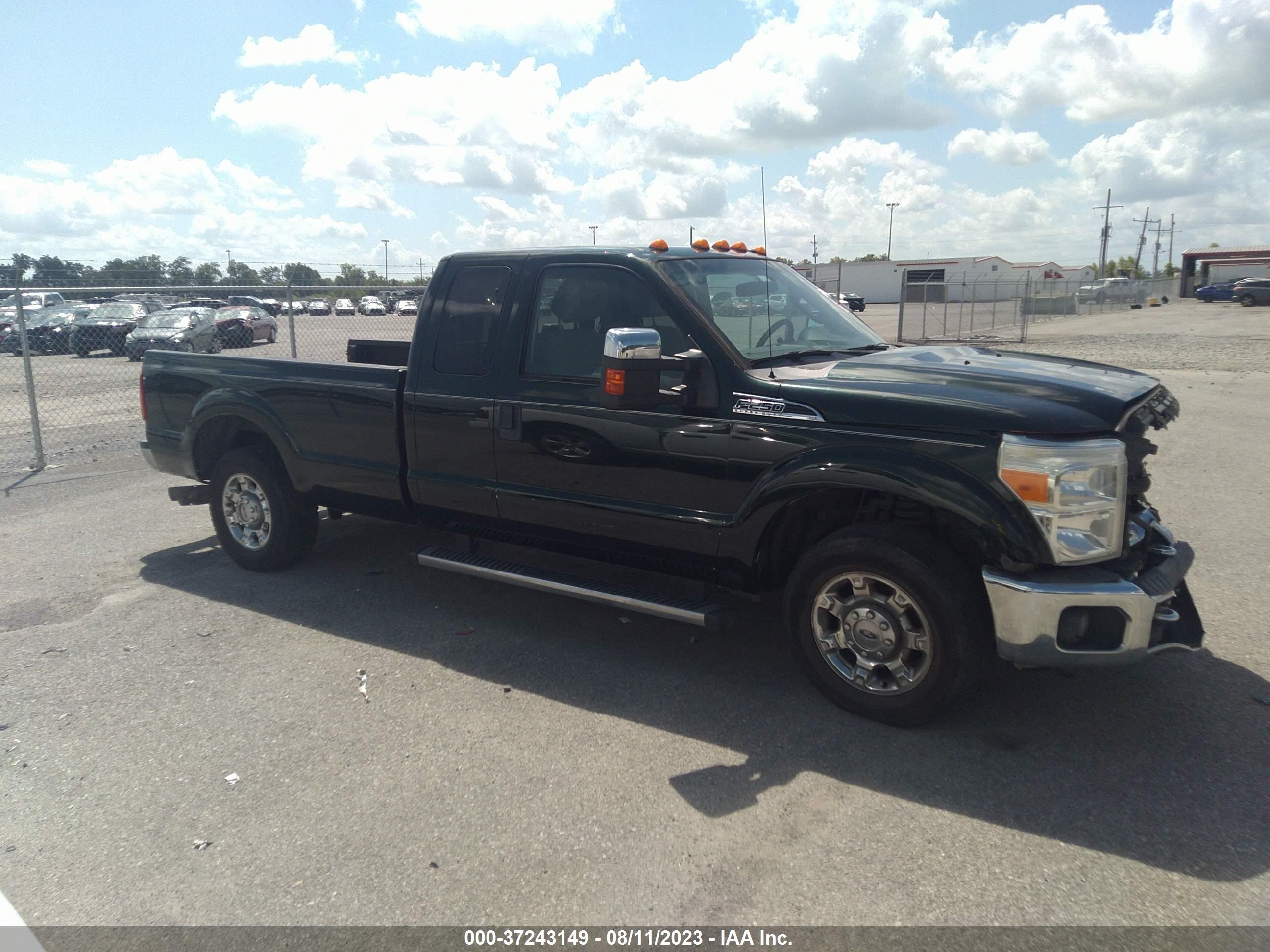 Photo 12 VIN: 1FT7X2AT0CEB48364 - FORD F250 