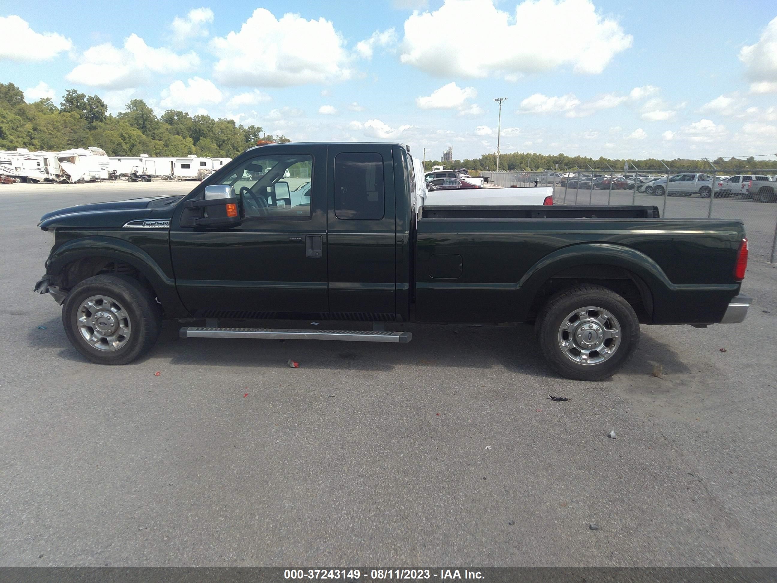 Photo 13 VIN: 1FT7X2AT0CEB48364 - FORD F250 