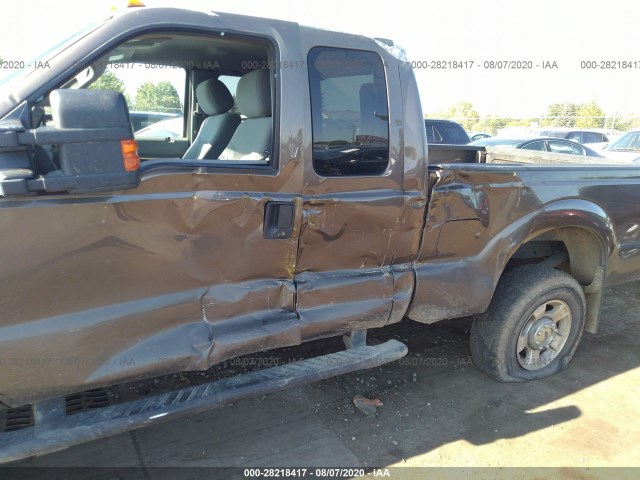 Photo 5 VIN: 1FT7X2B60GEC39780 - FORD SUPER DUTY F-250 SRW 