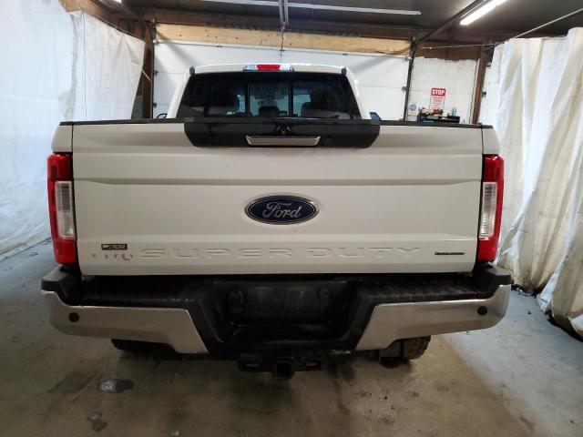 Photo 5 VIN: 1FT7X2B60HED06072 - FORD F250 SUPER 