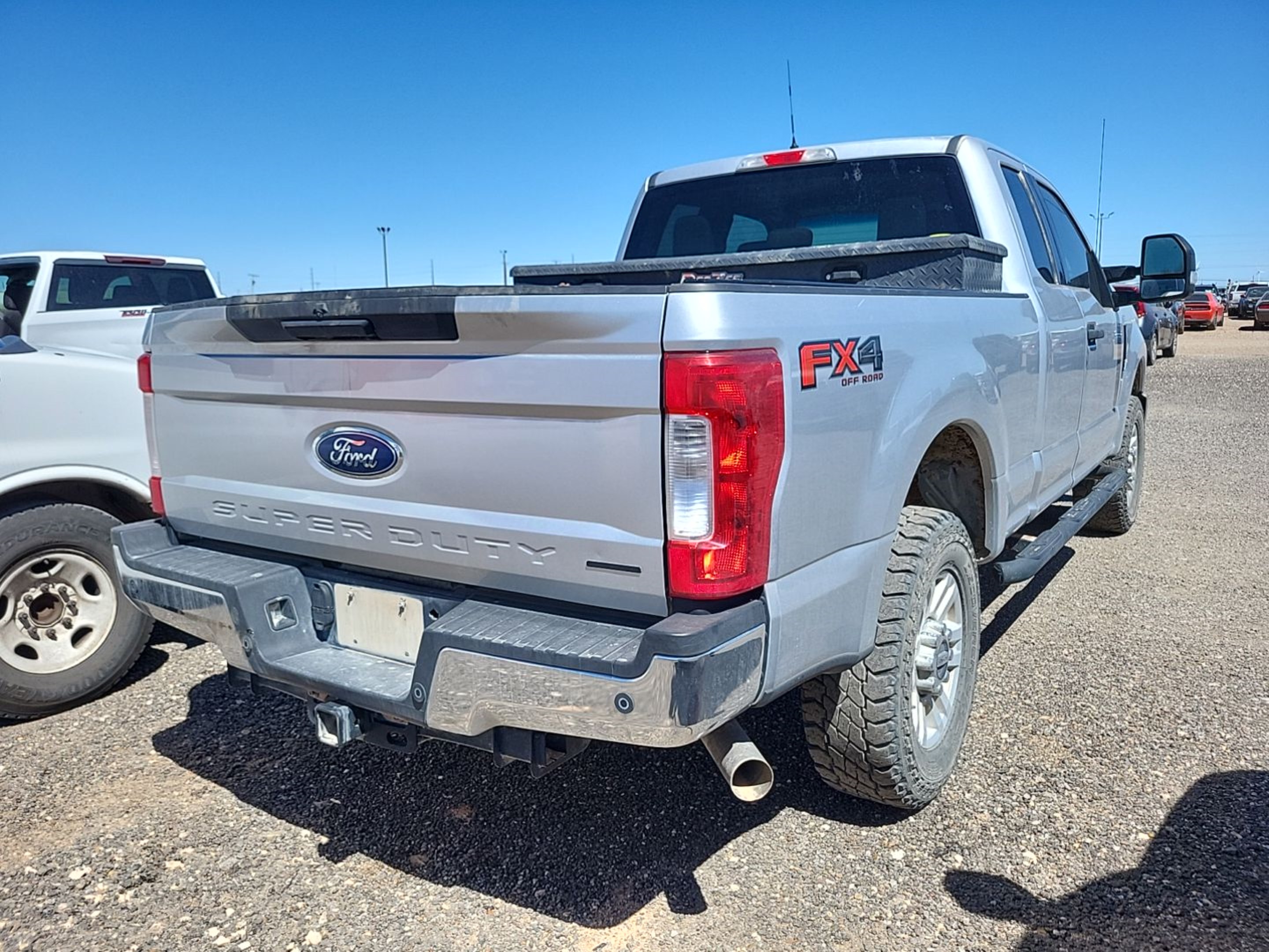 Photo 8 VIN: 1FT7X2B60KED67879 - FORD F250 