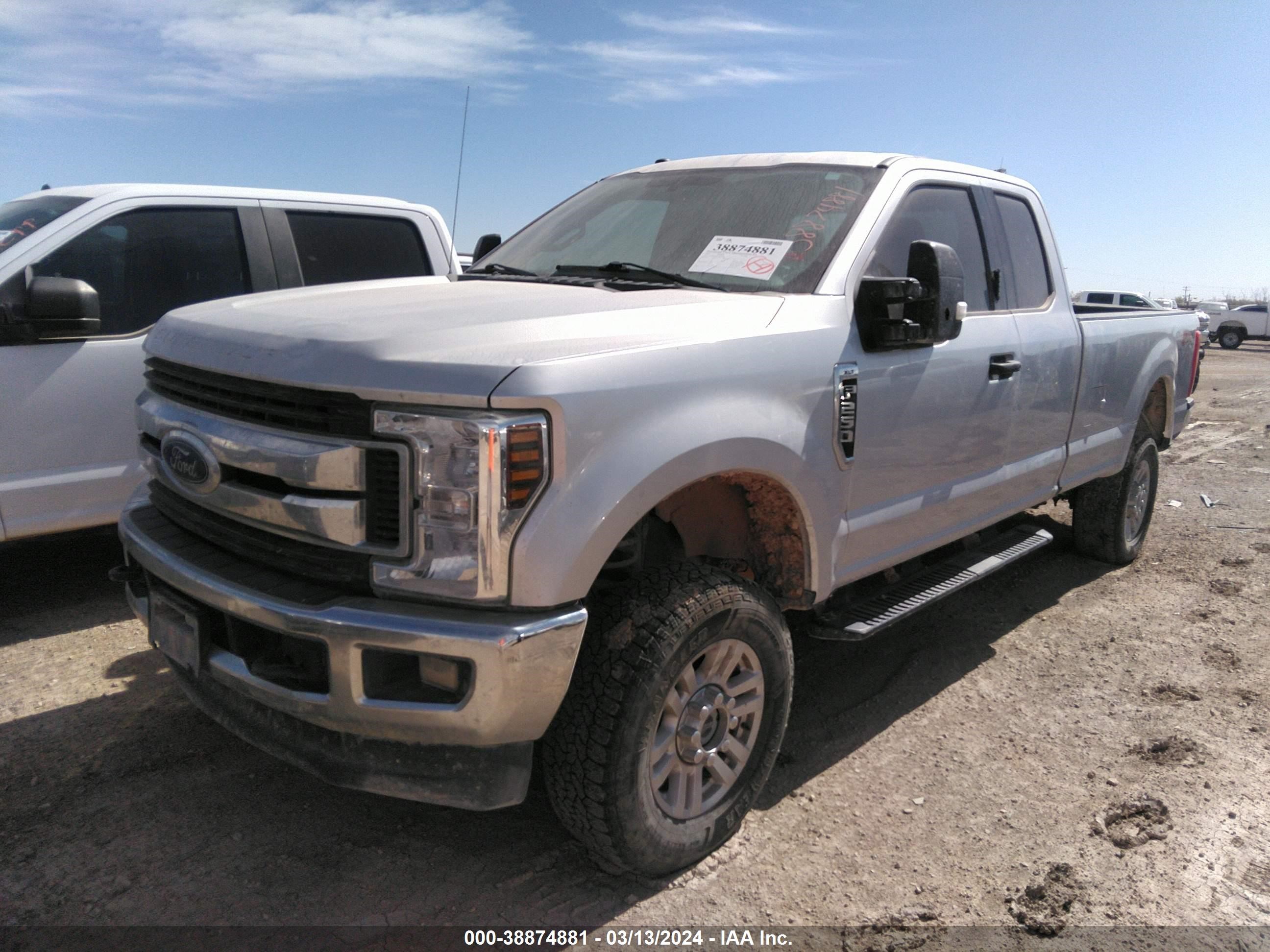 Photo 1 VIN: 1FT7X2B60KEE67853 - FORD F250 