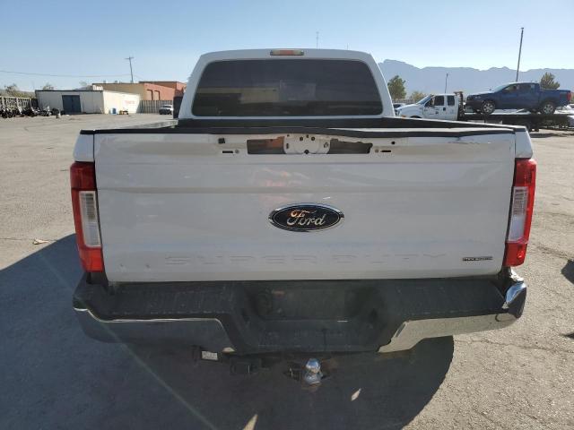 Photo 5 VIN: 1FT7X2B61BEB91909 - FORD F250 SUPER 