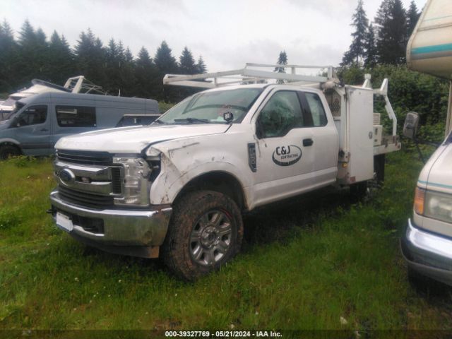 Photo 1 VIN: 1FT7X2B61JEB96977 - FORD F250 