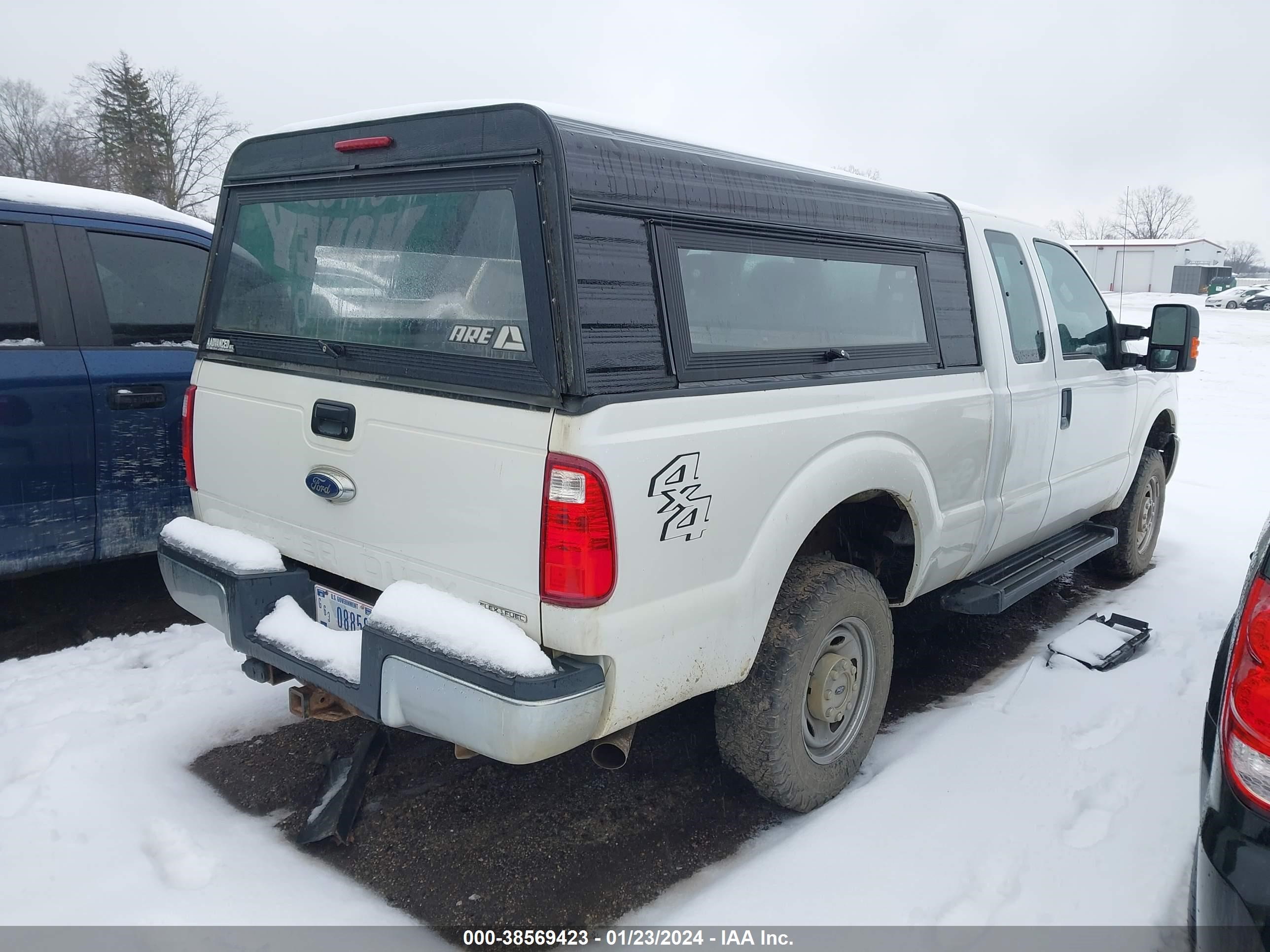 Photo 3 VIN: 1FT7X2B63GEC75866 - FORD F250 