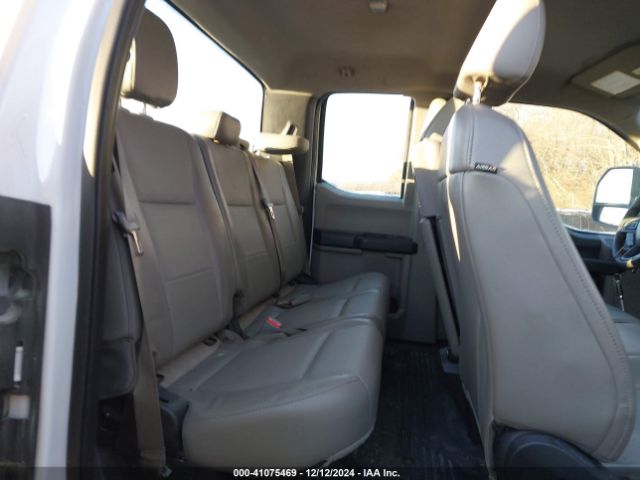 Photo 7 VIN: 1FT7X2B63HEB93640 - FORD F-250 
