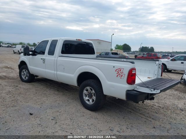 Photo 2 VIN: 1FT7X2B64BEC96122 - FORD F250 