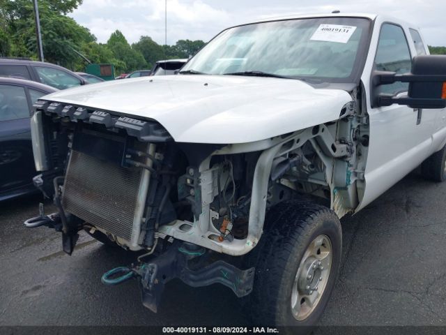 Photo 5 VIN: 1FT7X2B64GEB16497 - FORD F-250 