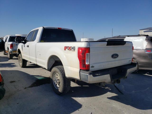 Photo 2 VIN: 1FT7X2B64HEE06305 - FORD F250 SUPER 