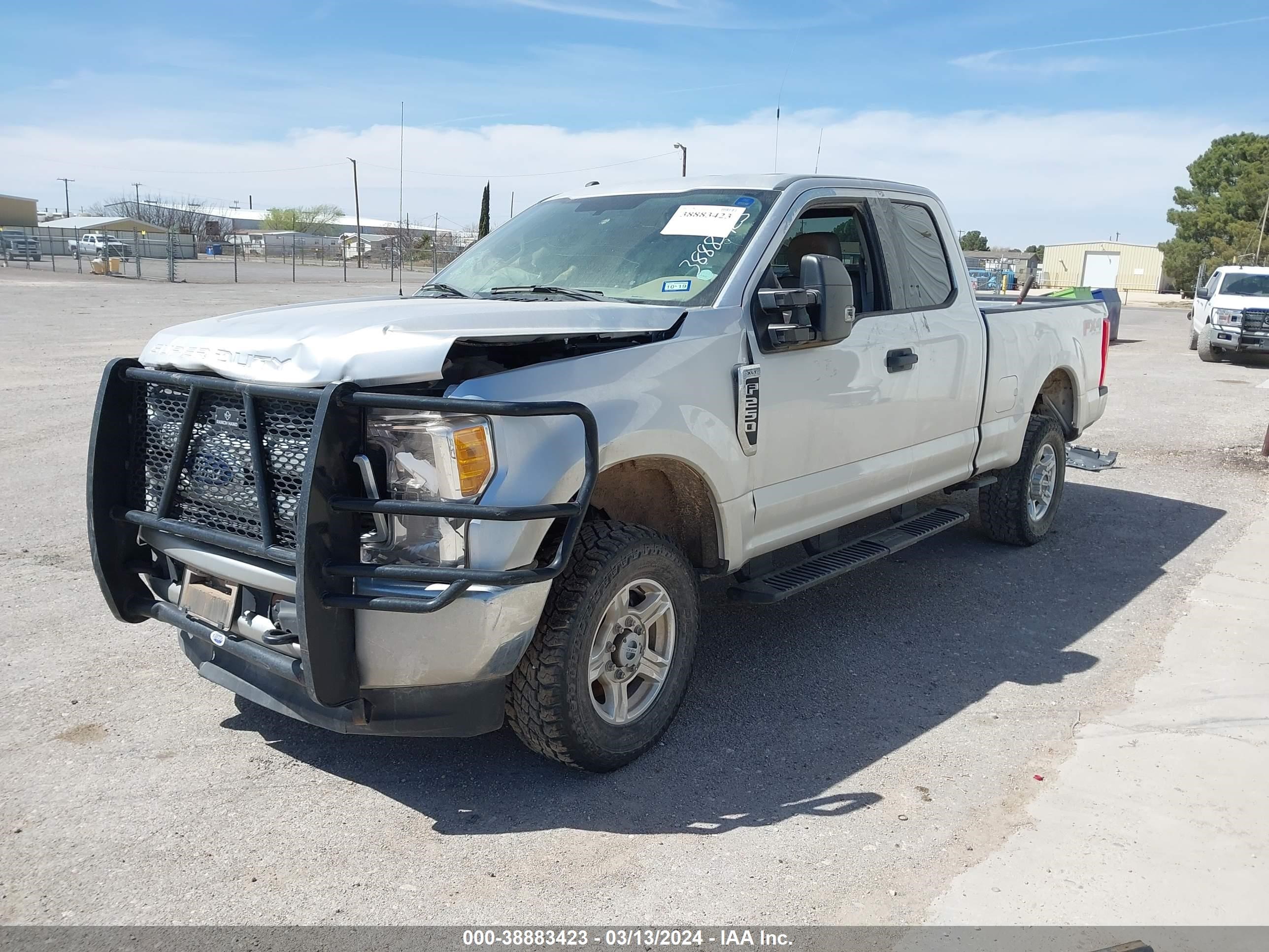 Photo 1 VIN: 1FT7X2B64HEF20109 - FORD F250 