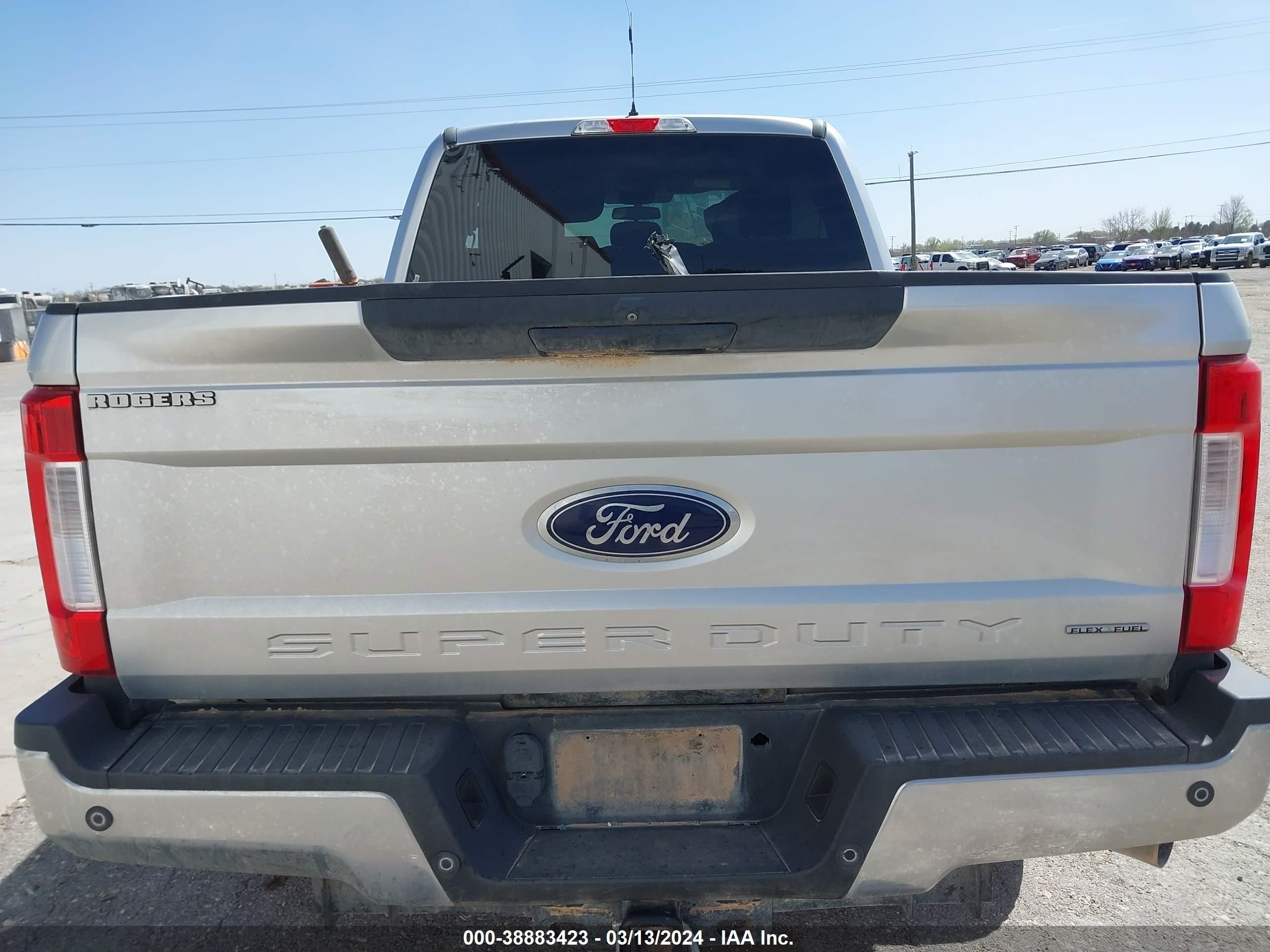 Photo 15 VIN: 1FT7X2B64HEF20109 - FORD F250 