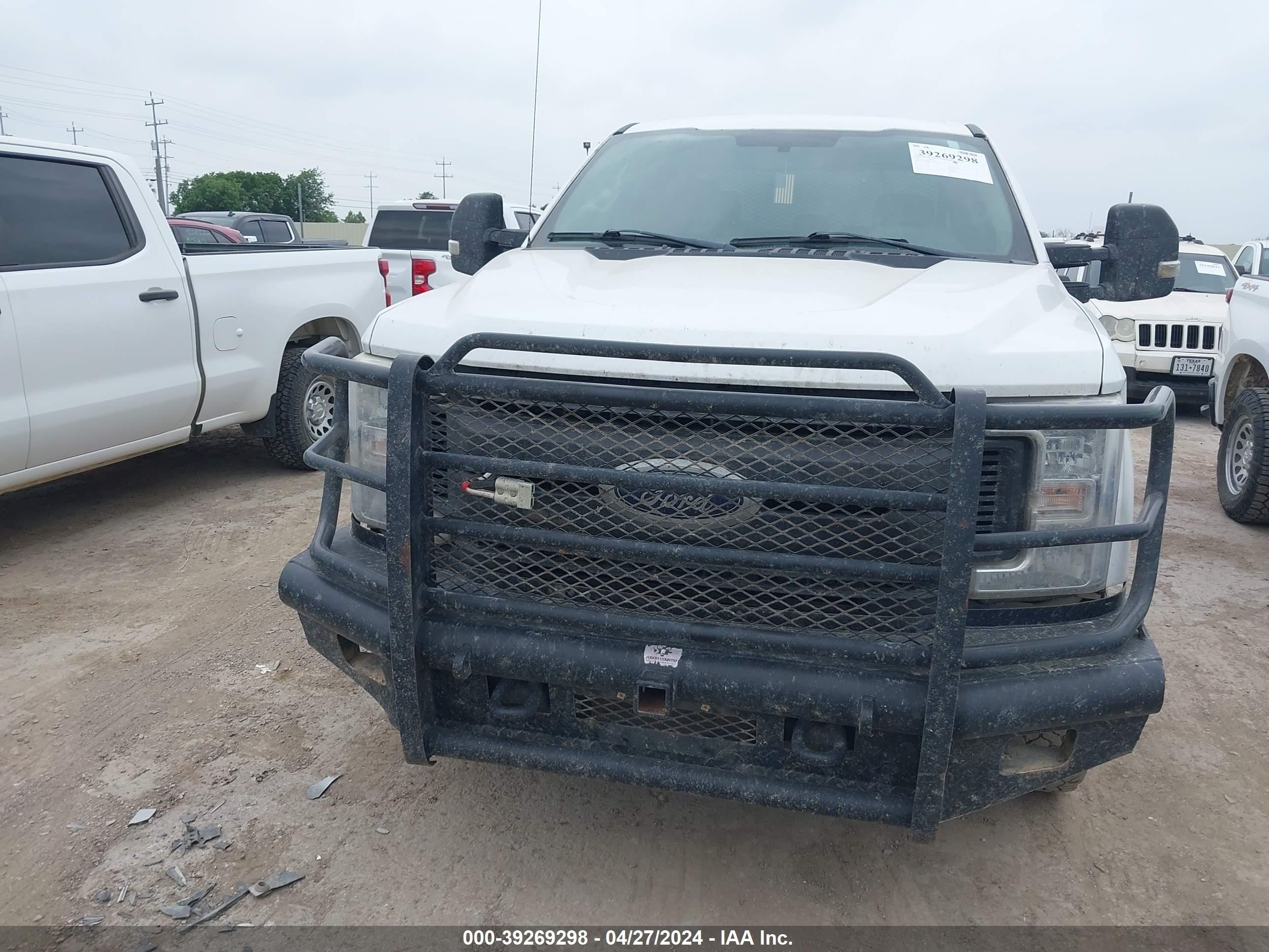 Photo 11 VIN: 1FT7X2B64JEC74829 - FORD F250 