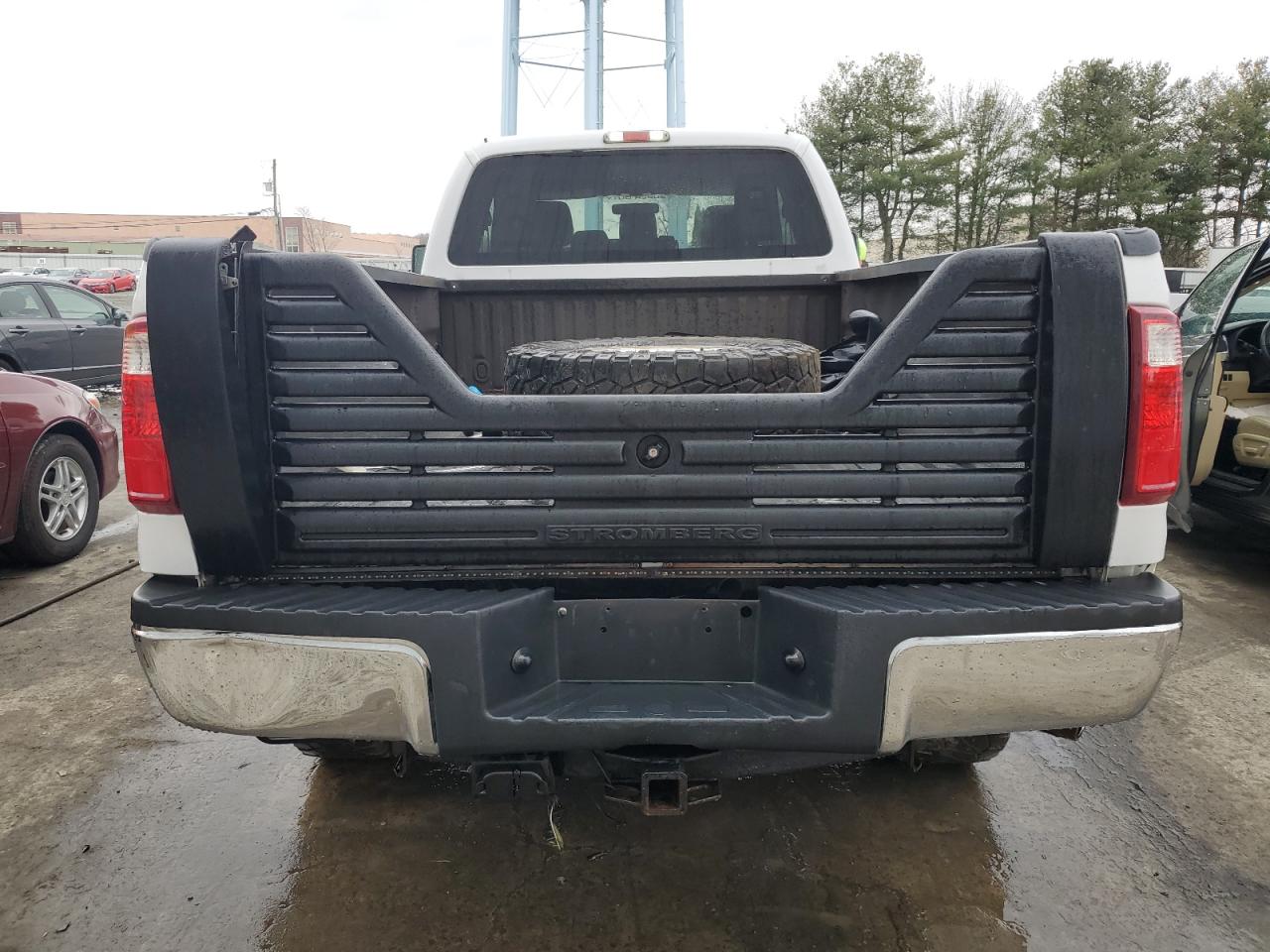 Photo 5 VIN: 1FT7X2B65CEA10103 - FORD F250 