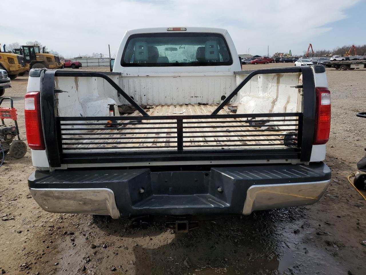 Photo 5 VIN: 1FT7X2B65FEC12654 - FORD F250 