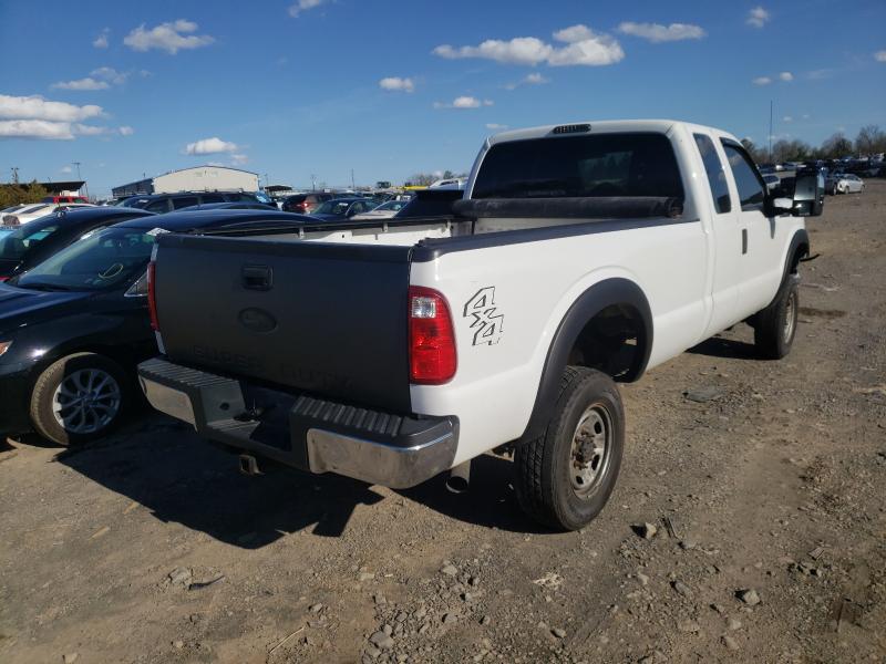 Photo 3 VIN: 1FT7X2B66CEA63148 - FORD F250 SUPER 