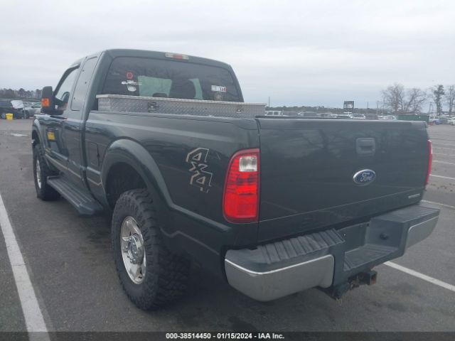 Photo 2 VIN: 1FT7X2B66CEB98212 - FORD F-250 