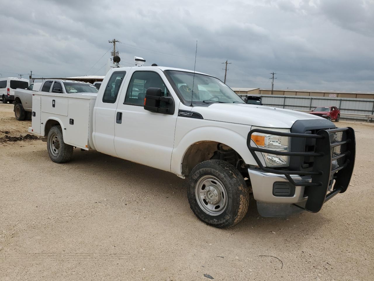 Photo 3 VIN: 1FT7X2B66GEA90274 - FORD F250 