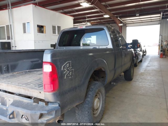 Photo 3 VIN: 1FT7X2B67FED10004 - FORD F-250 