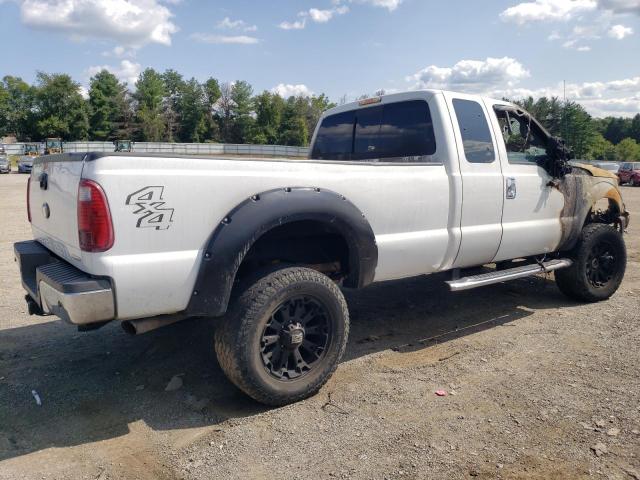 Photo 2 VIN: 1FT7X2B68CEA95714 - FORD F250 SUPER 